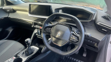 Peugeot 208 1.2 PureTech 100 Allure Premium 5dr Petrol Hatchback